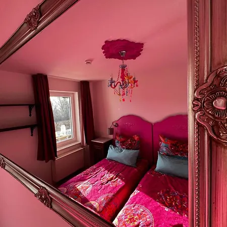 Panorama Joy - Stilvolle Gemuetlichkeit Mit Weitblick *