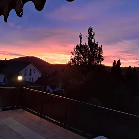 Panorama Joy - Stilvolle Gemuetlichkeit Mit Weitblick * シュマレンベルク