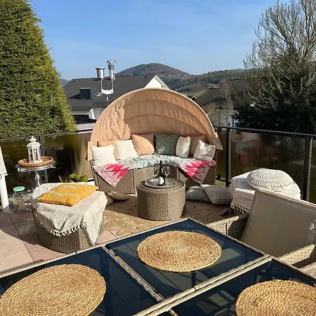 アパート Panorama Joy - Stilvolle Gemuetlichkeit Mit Weitblick シュマレンベルク